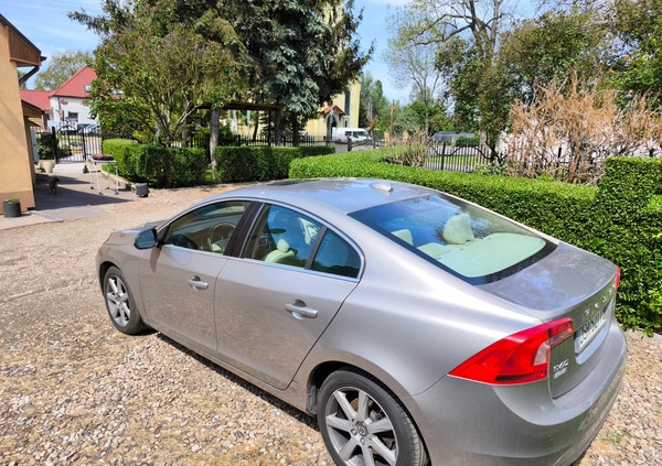 Volvo S60 cena 68000 przebieg: 85000, rok produkcji 2016 z Krasnystaw małe 37